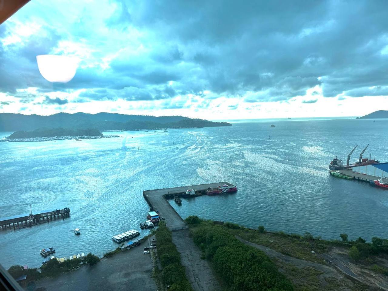 L Homestay Jesseltonquay Jq Kk City亚庇市区中心民宿2房1厕 Kota Kinabalu Exteriör bild